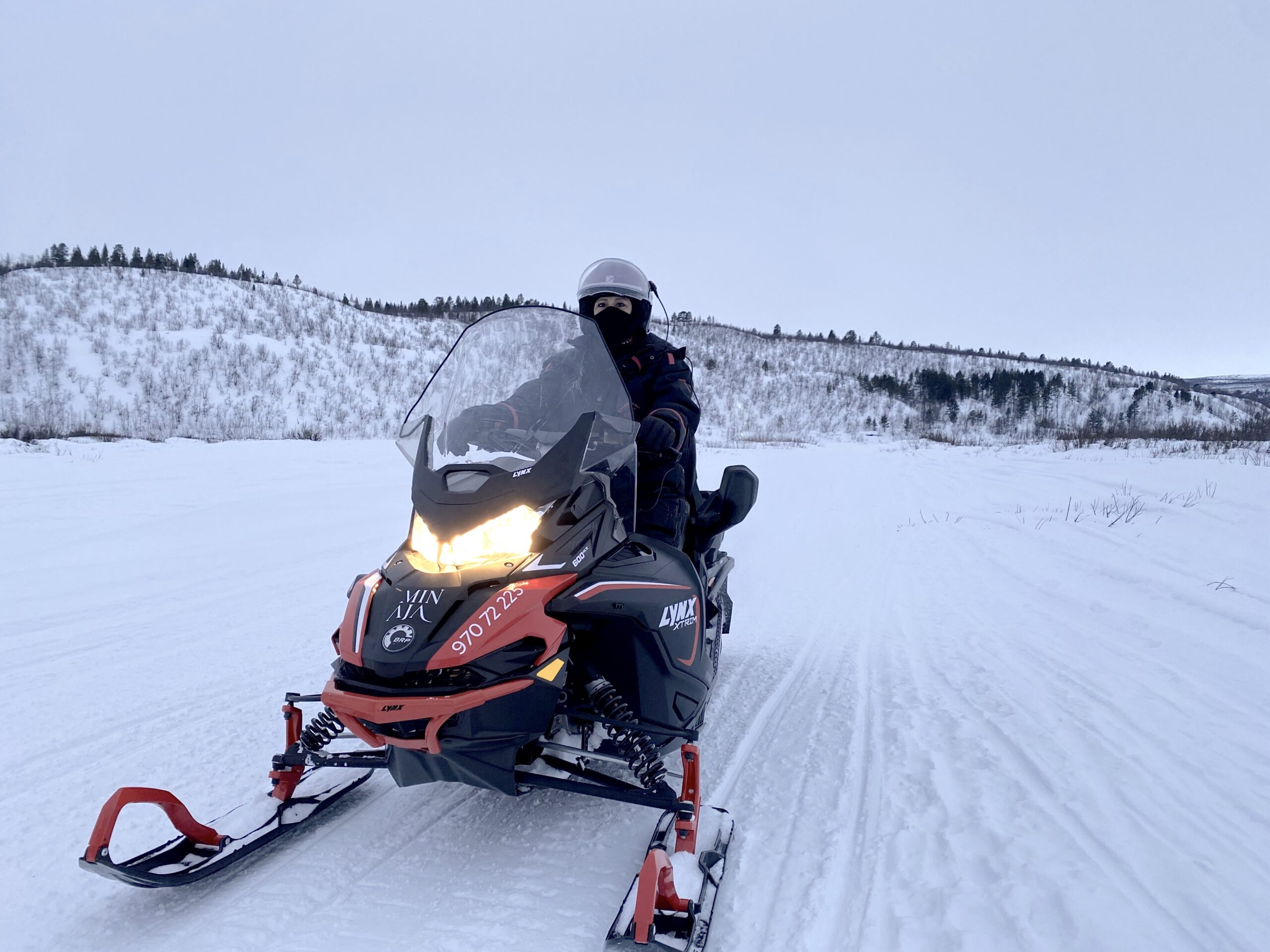 Scooter på snøen i Karasjok